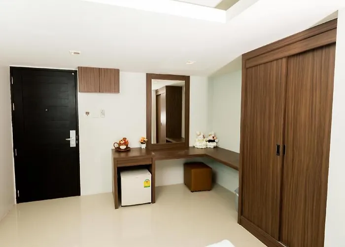 호텔 Euro Luxury Pavillion Pratunam