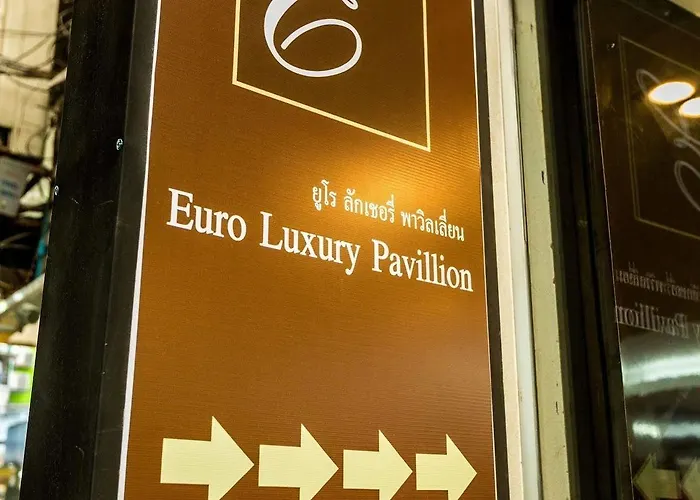 Euro Luxury Pavillion Pratunam 3* 방콕